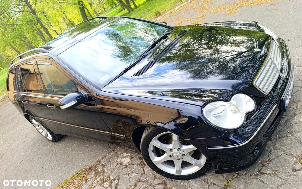 Mercedes-Benz Klasa C 180 Kompressor Automatik Avantgarde Sport Edition - 9