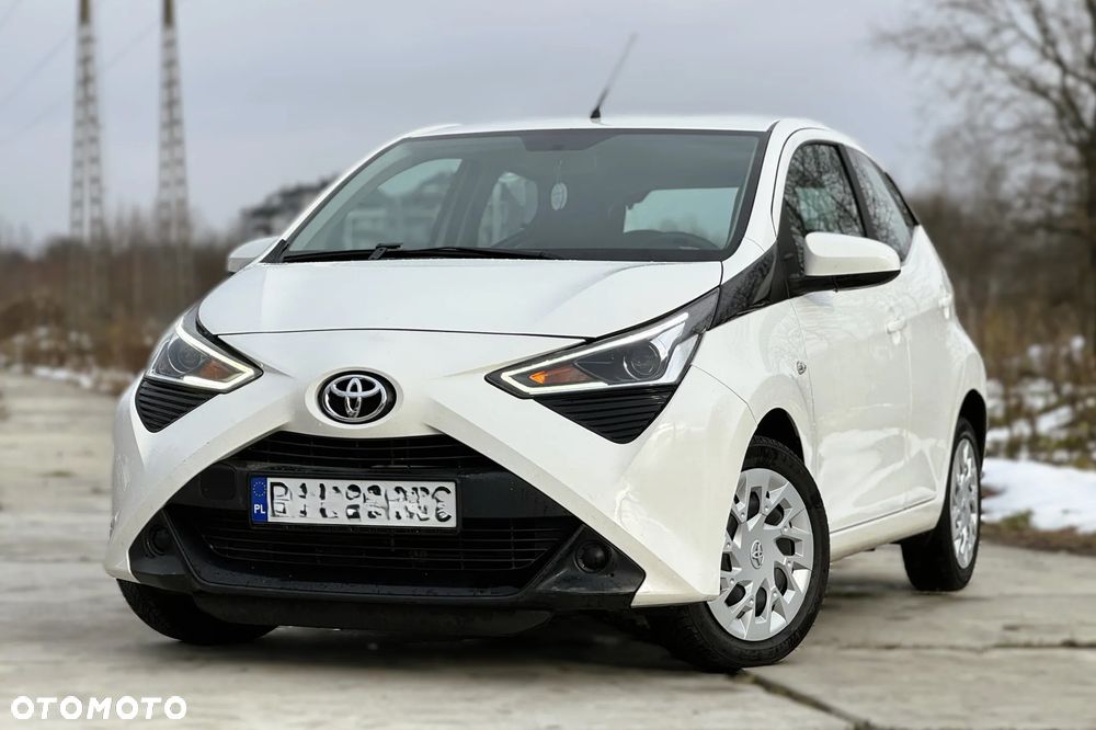 Toyota Aygo 1.0 VVT-i Color Edition - 2