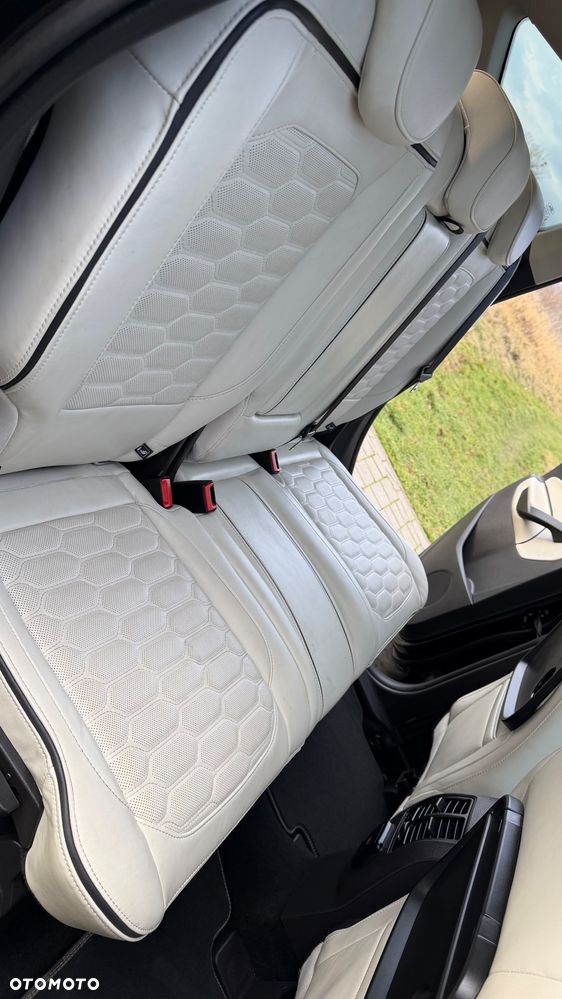 Ford Kuga 2.0 TDCi 4x4 Vignale - 8