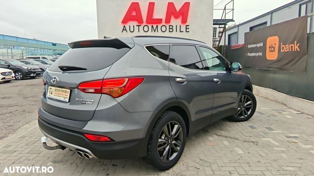 Hyundai Santa Fe - 10