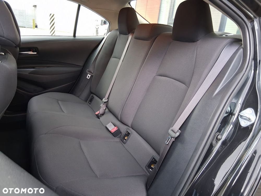 Toyota Corolla 1.6 Active - 19