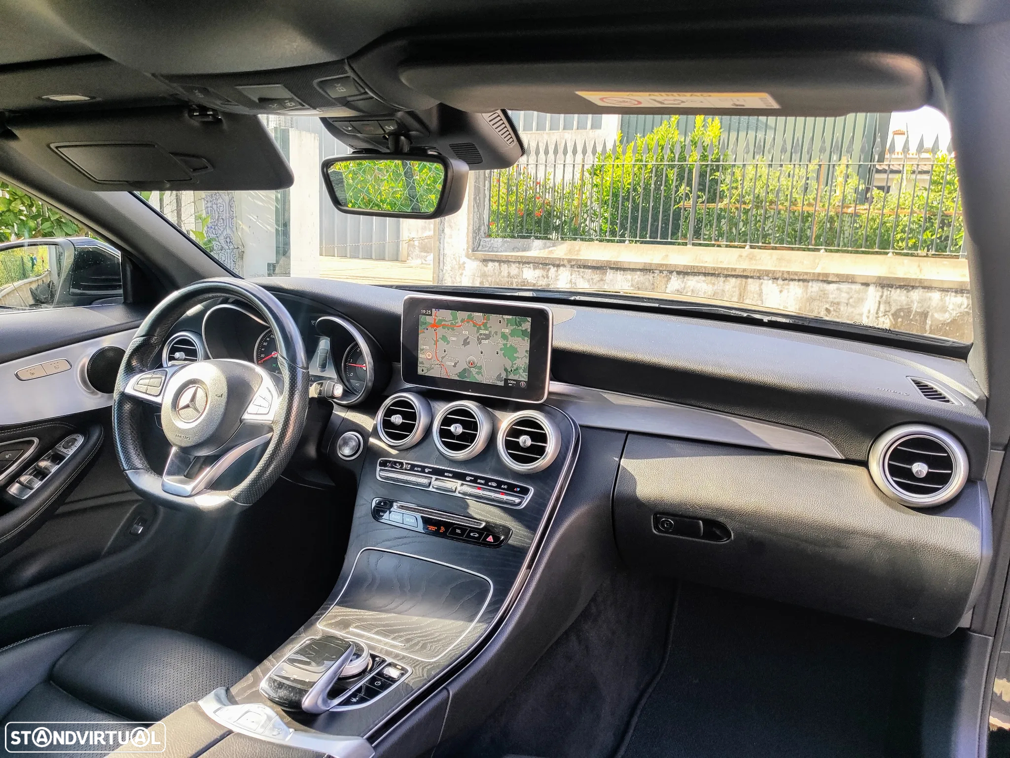 Mercedes-Benz C 220 d Coupe 4Matic 9G-TRONIC - 8
