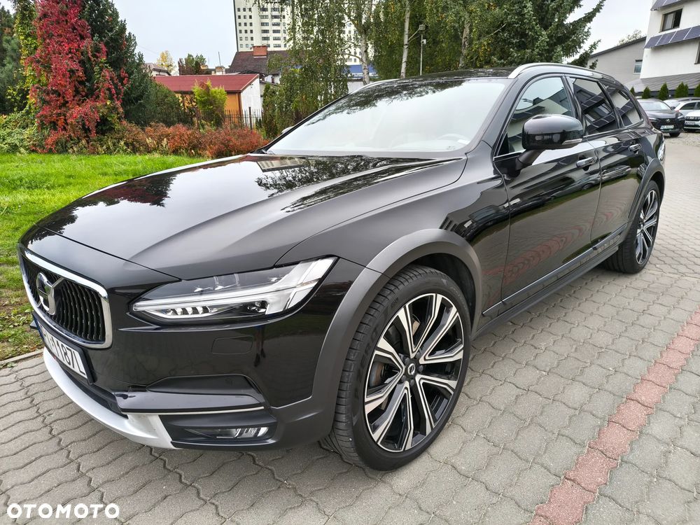 Volvo V90 Cross Country D5 AWD - 1