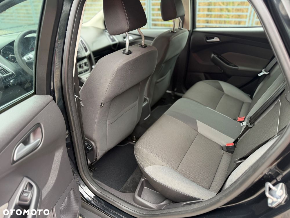 Ford Focus - 14