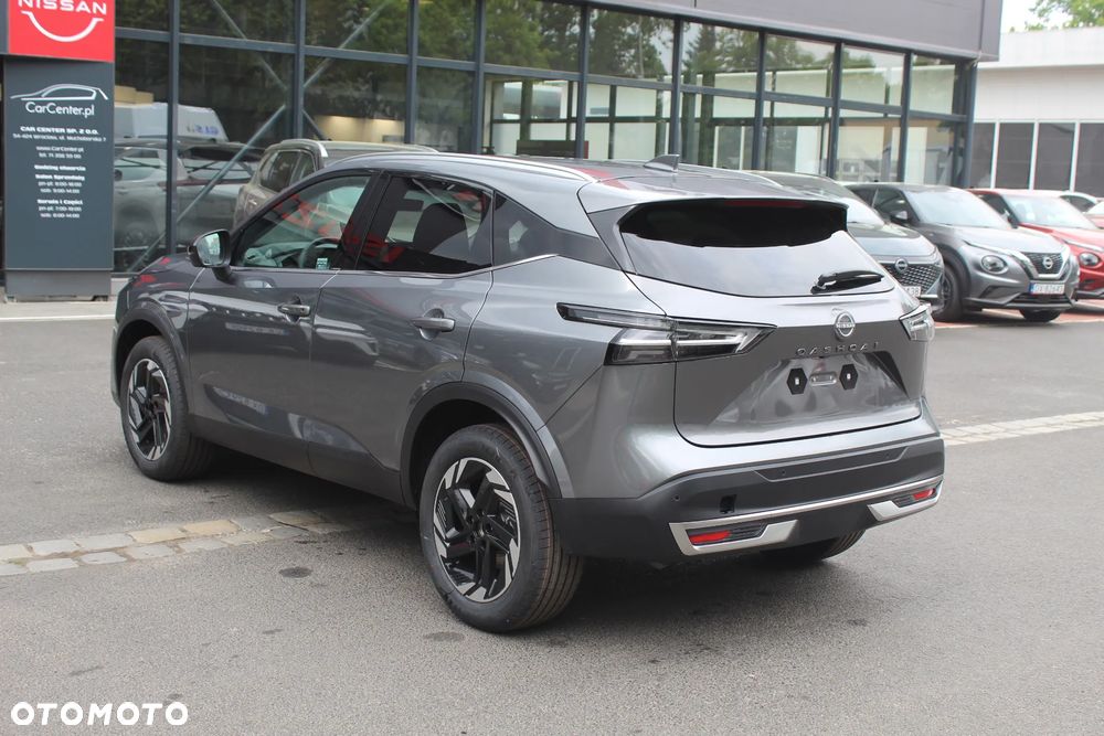 Nissan Qashqai 1.3 DIG-T MHEV N-Connecta Xtronic - 4