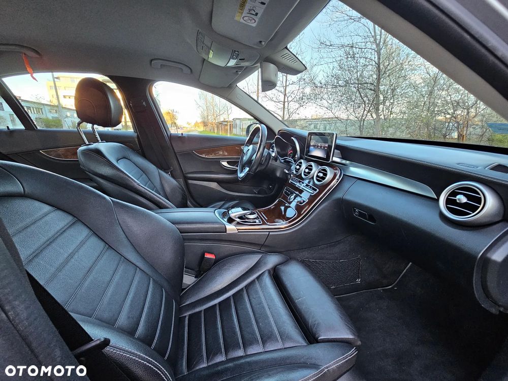 Mercedes-Benz Klasa C 180 7G-TRONIC - 13