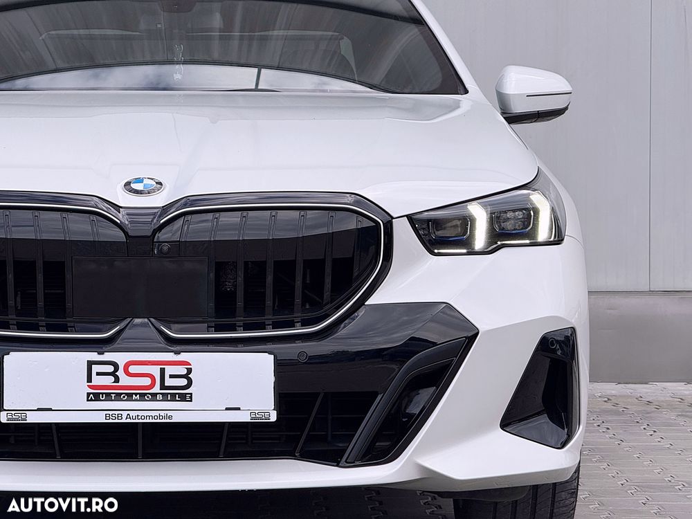 BMW Seria 5 520d xDrive AT MHEV - 14