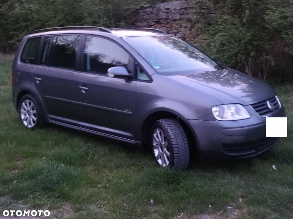 Volkswagen Touran 1.6 FSI Trendline - 3