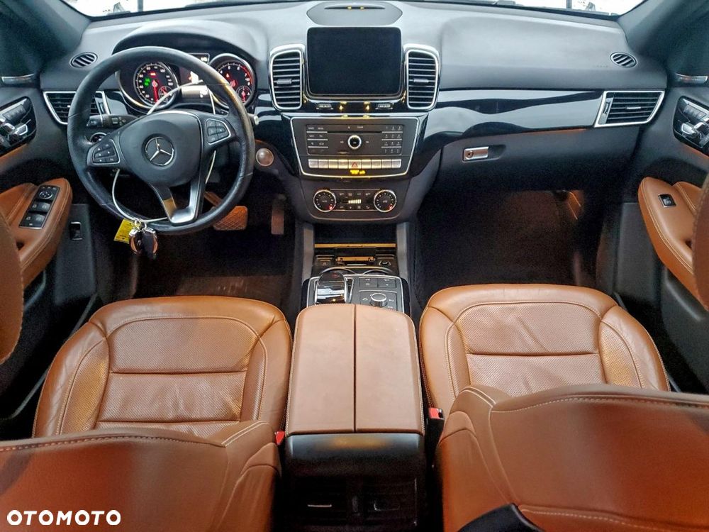 Mercedes-Benz GLE - 8