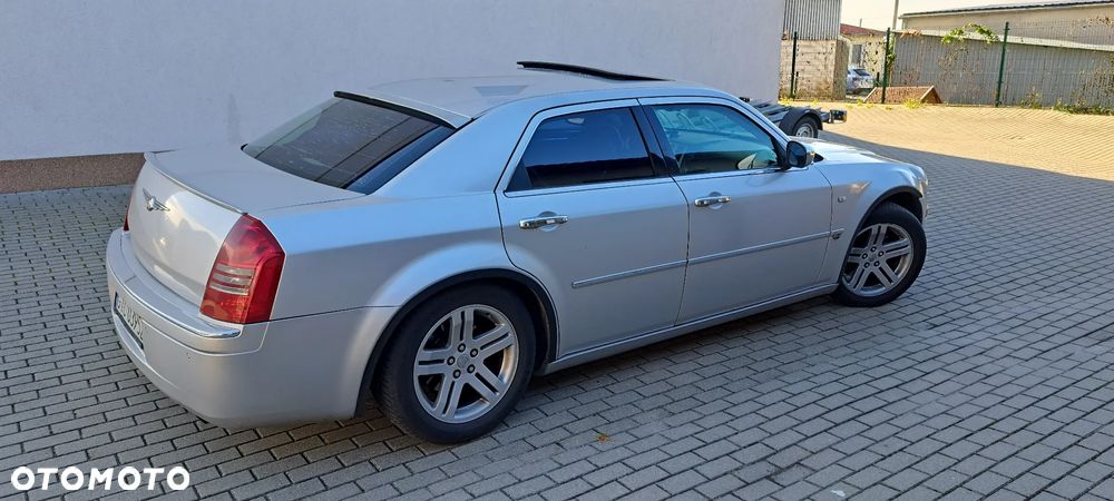 Chrysler 300C - 3