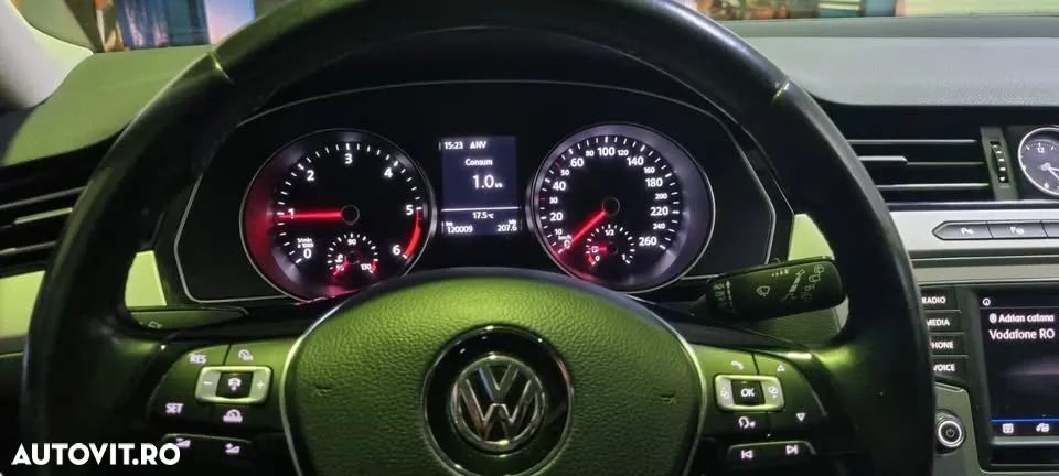 Volkswagen Passat Variant 2.0 TDI SCR (BlueMotion Technology) Highline - 1
