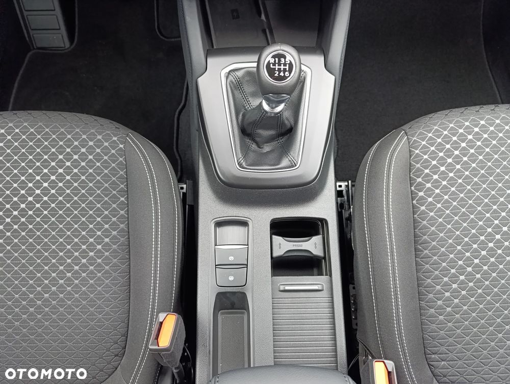 Ford Kuga 1.5 EcoBoost FWD Titanium - 32