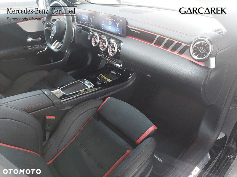 Mercedes-Benz CLA AMG 45 S 4-Matic+ 8G-DCT - 24