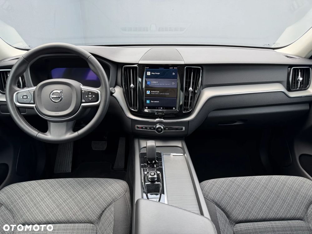 Volvo XC 60 B5 B AWD Core - 27