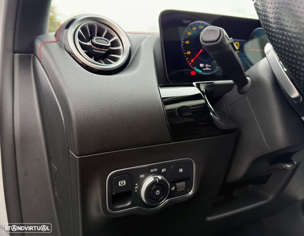 Mercedes-Benz EQA 250 AMG Line - 14