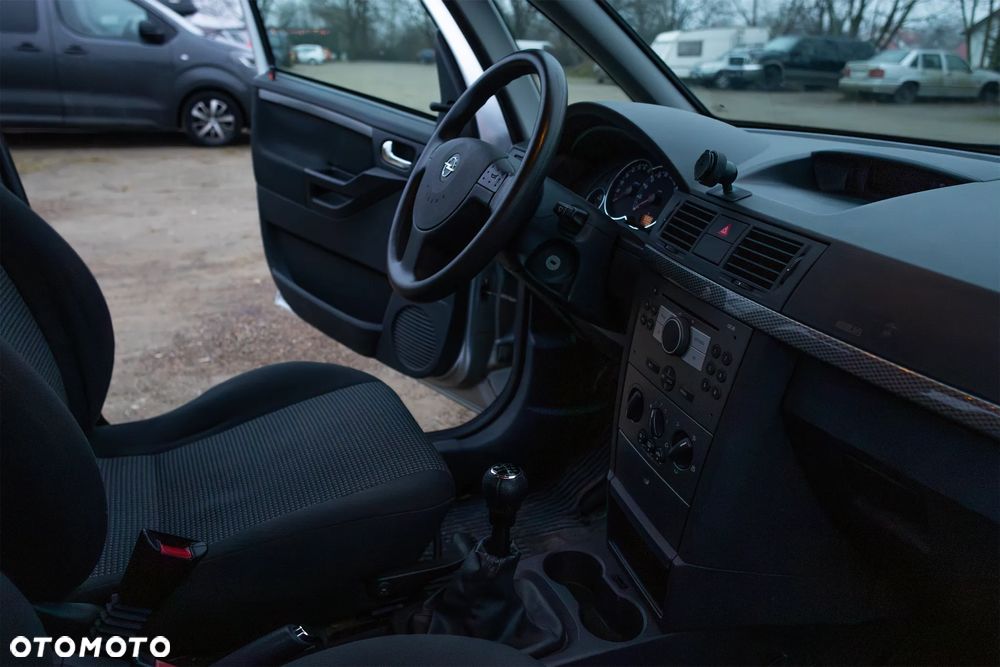 Opel Meriva 1.6 16V - 12