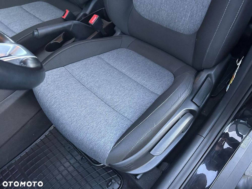 Kia Stonic 1.2 M - 11