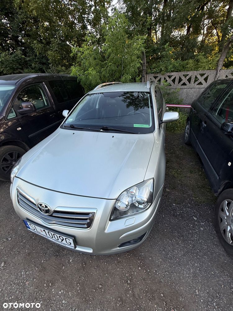 Toyota Avensis 2.2 D-CAT Prestige
