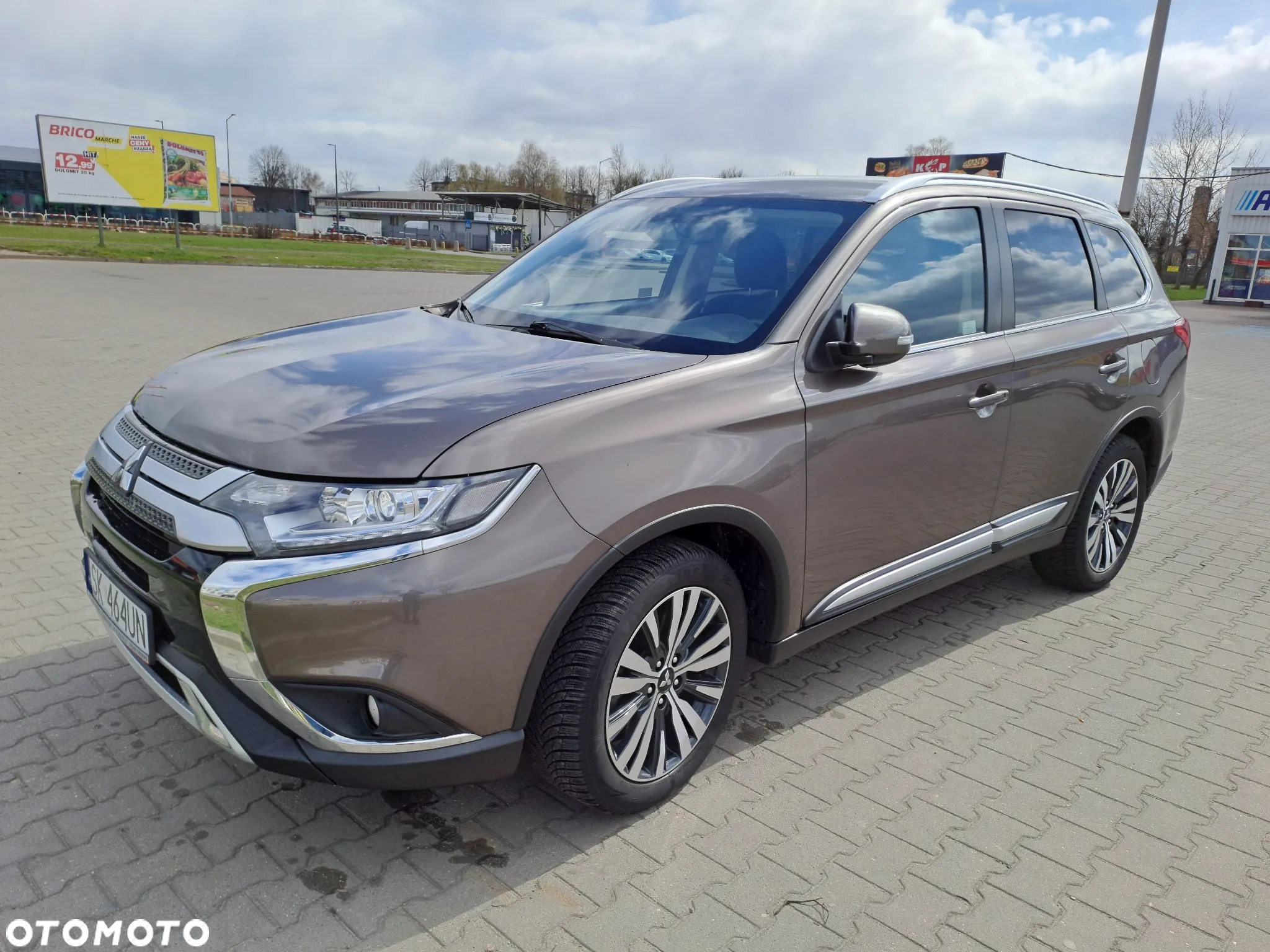 Mitsubishi Outlander 2.0 Intense 4WD CVT - 17