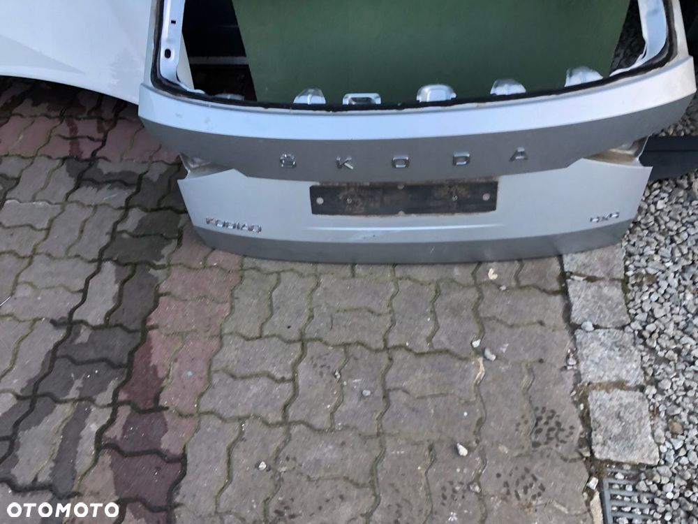 SKODA KODIAQ LIFT KLAPA TYŁ - 8