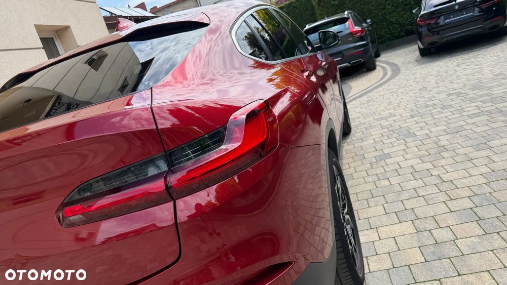 BMW X4 xDrive20i M Sport - 12