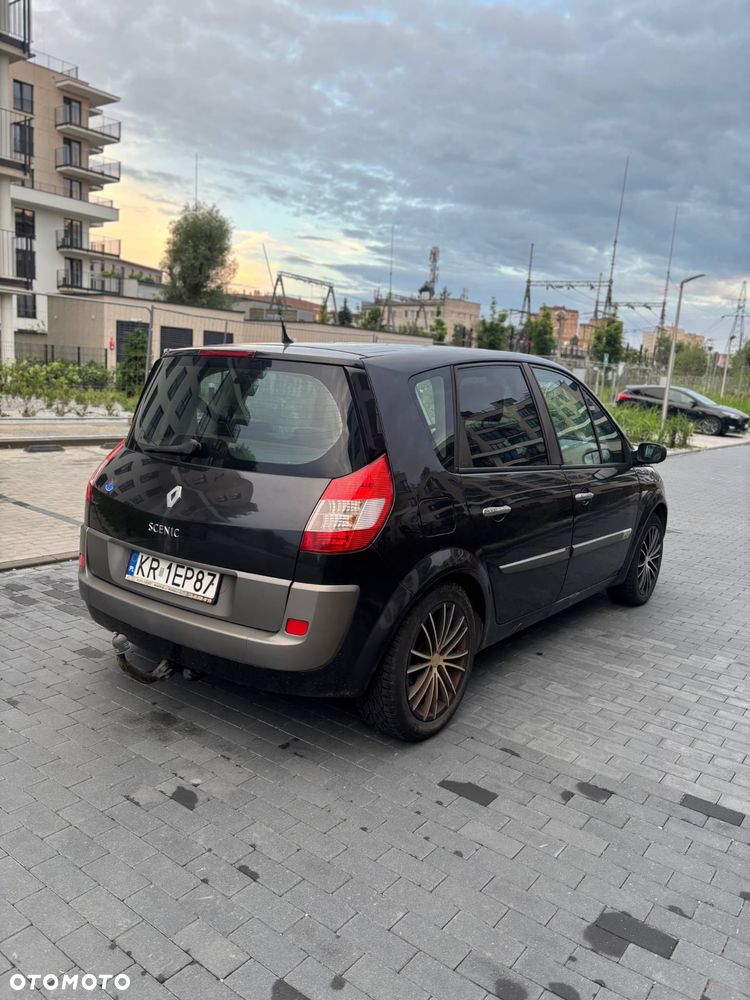 Renault Scenic - 3