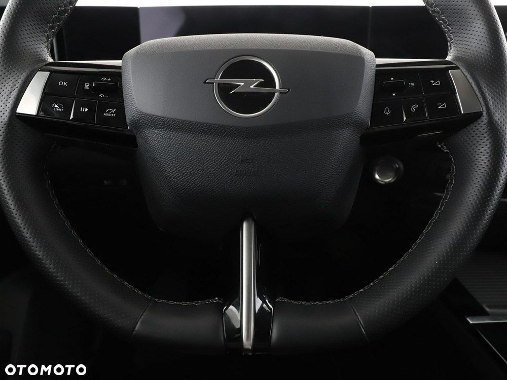 Opel Astra 1.6 T Plug-in Hybrid Elegance - 22