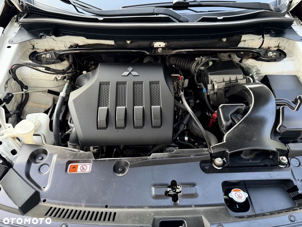 Mitsubishi Eclipse Cross 1.5 T Invite Plus - 35