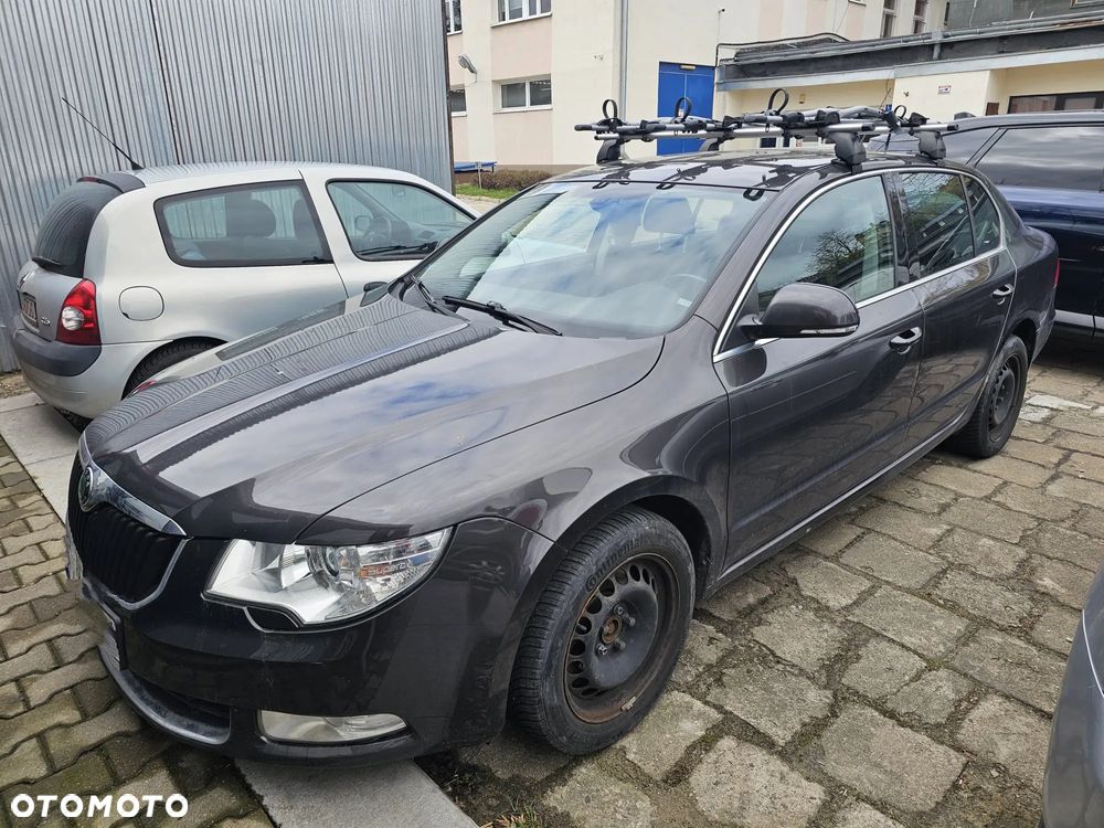 Skoda Superb 2.0 TDI Ambition - 1