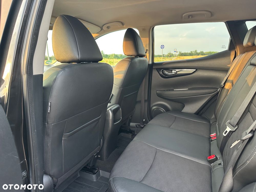 Nissan Qashqai 1.6 DIG-T Tekna - 11