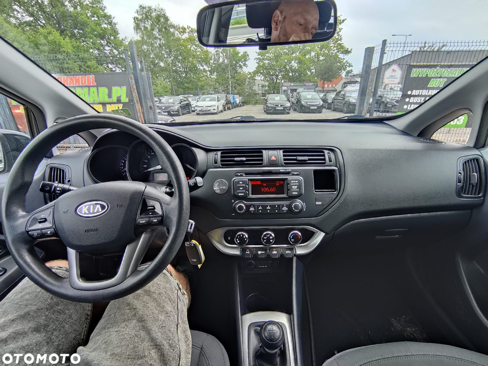 Kia Rio 1.2 Attract - 16