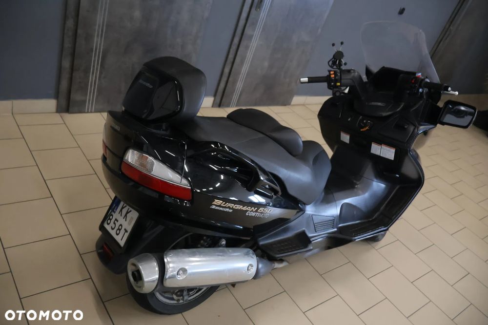 Suzuki Burgman - 8