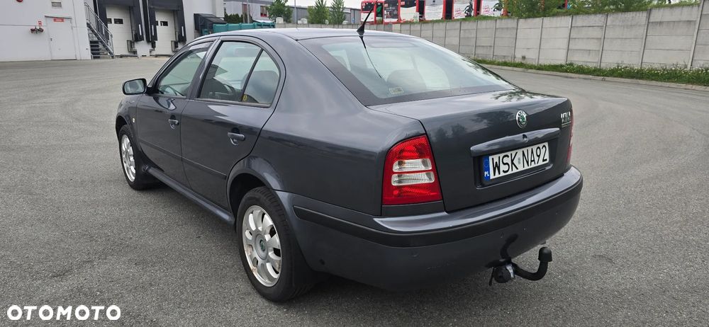 Skoda Octavia 1.6 Active - 7