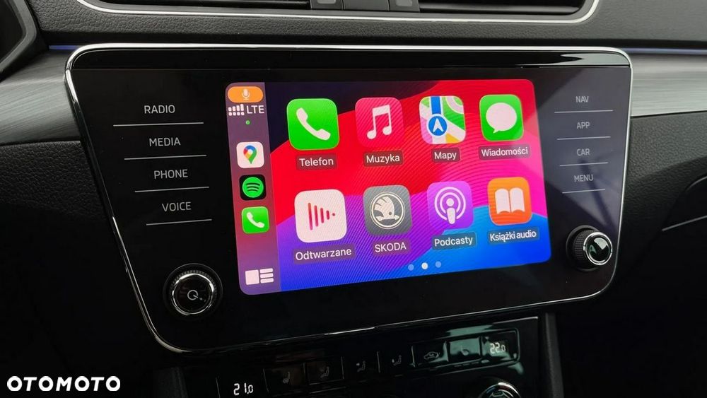 Skoda Superb 2.0 TDI DSG Premium Edition - 24