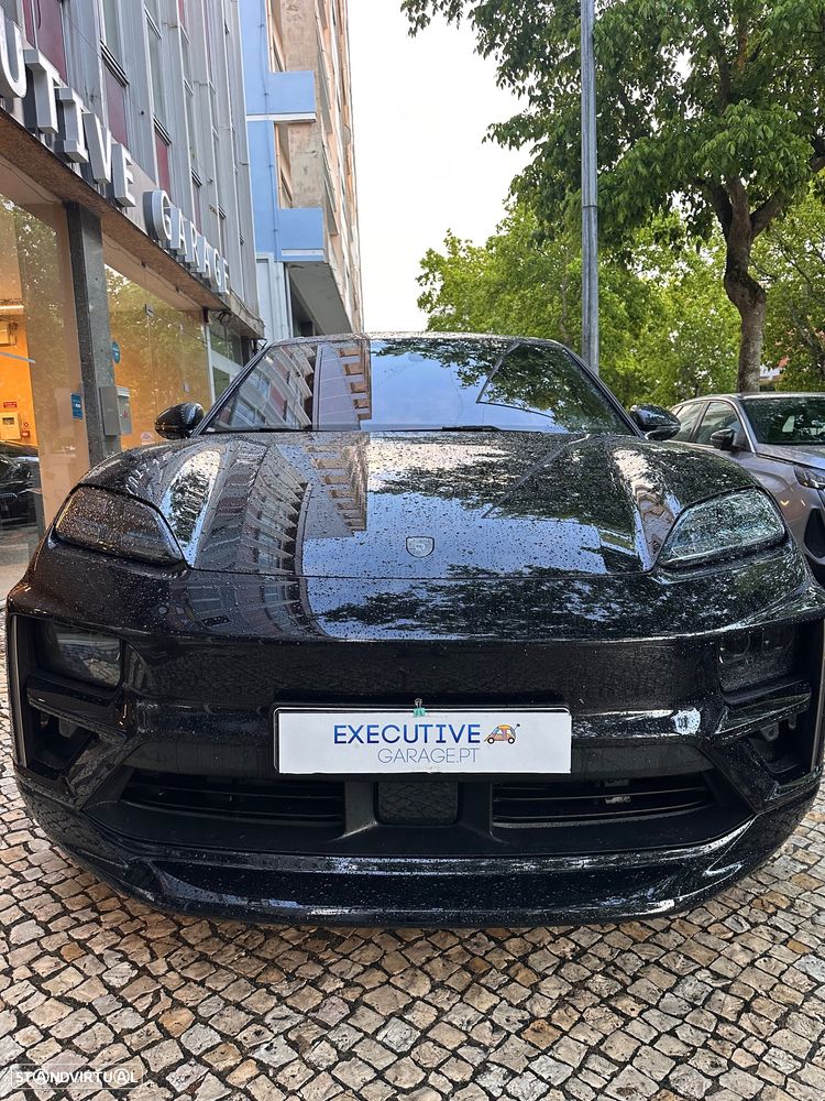 Porsche Macan Electric Turbo - 7