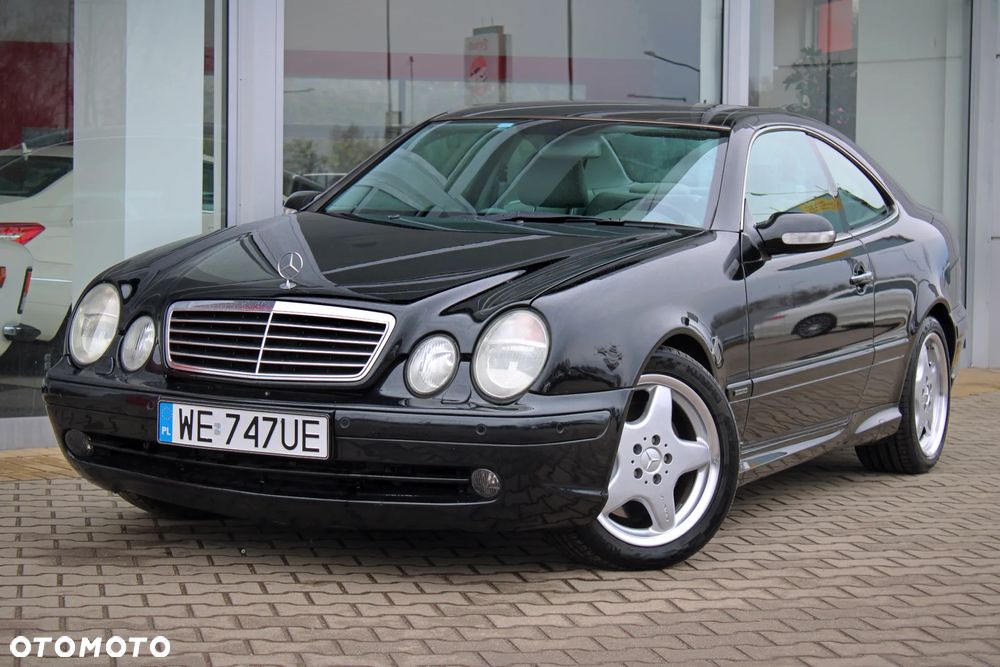 Mercedes-Benz CLK - 13