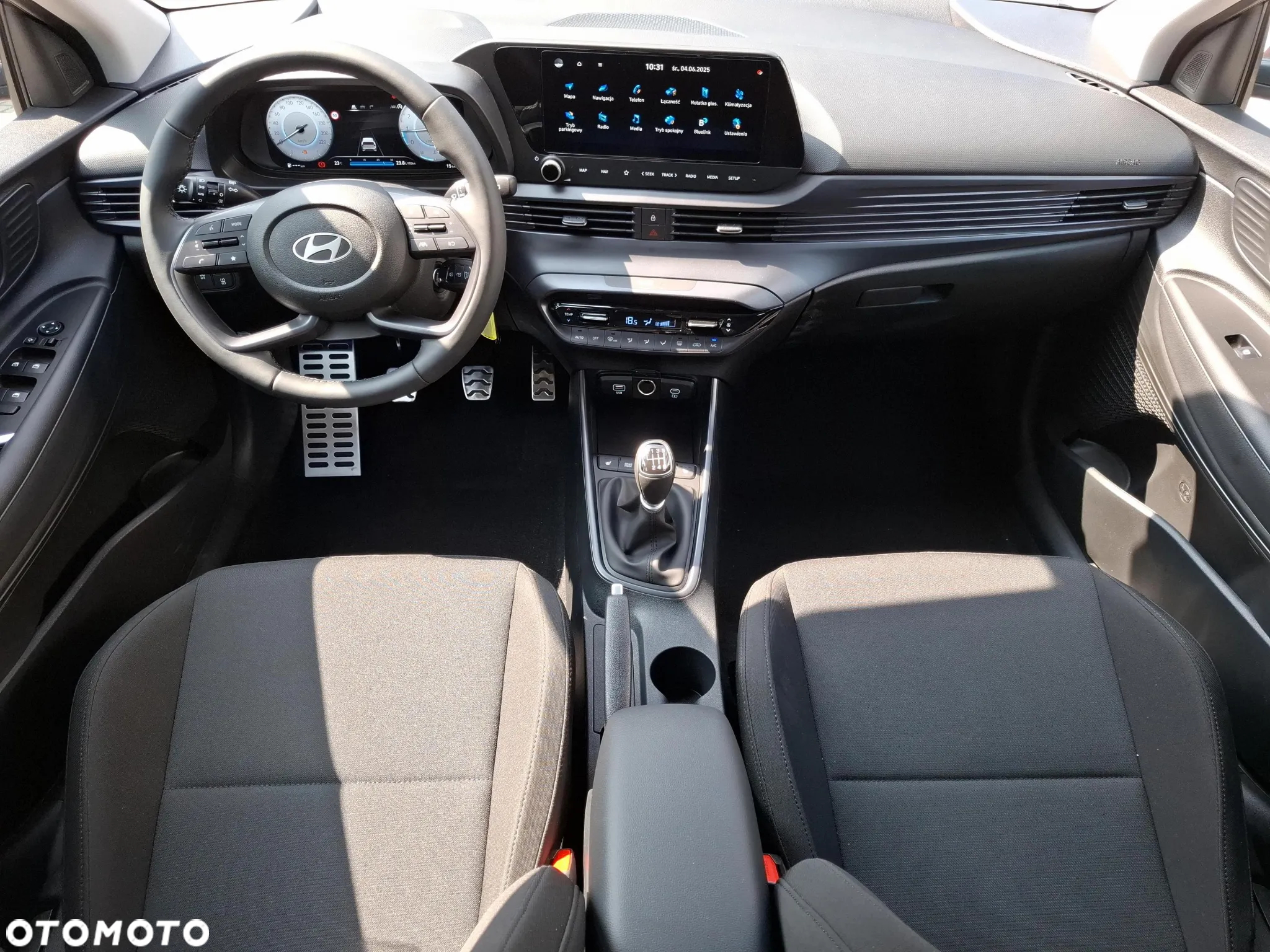 Hyundai i20 - 14