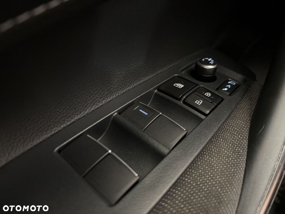 Toyota Corolla 1.8 Hybrid Comfort - 21