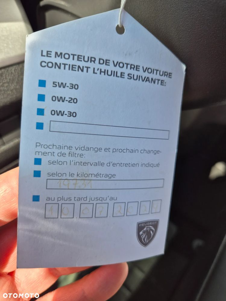 Peugeot Traveller L3 2.0 EAT8 Allure - 24