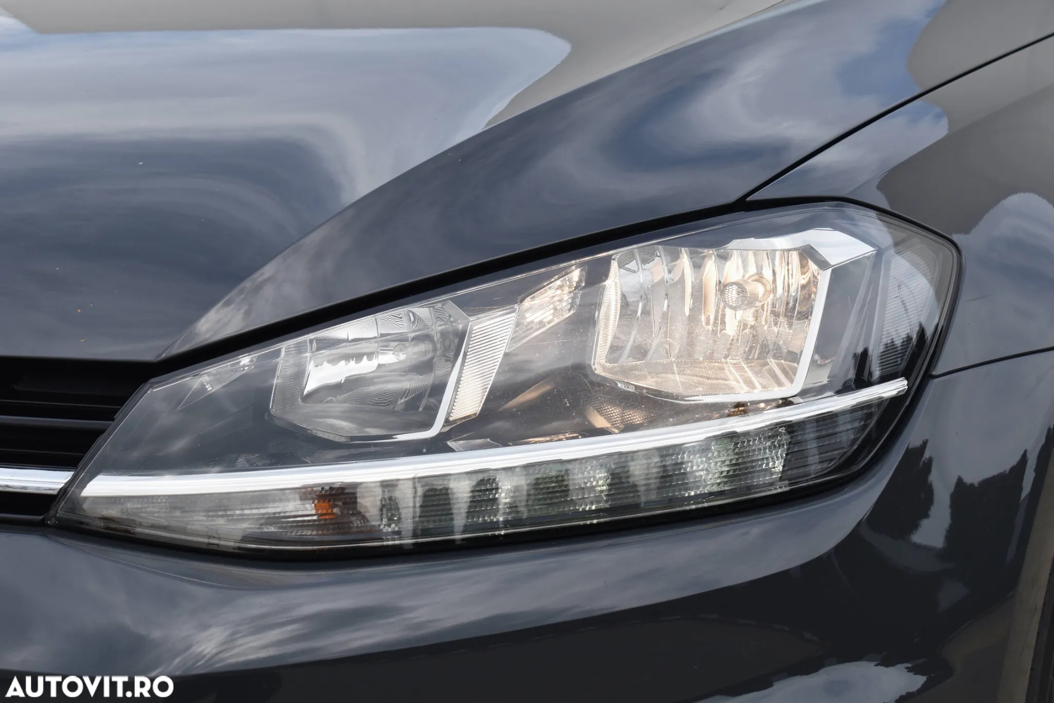Volkswagen Golf 1.6 TDI Comfortline - 13