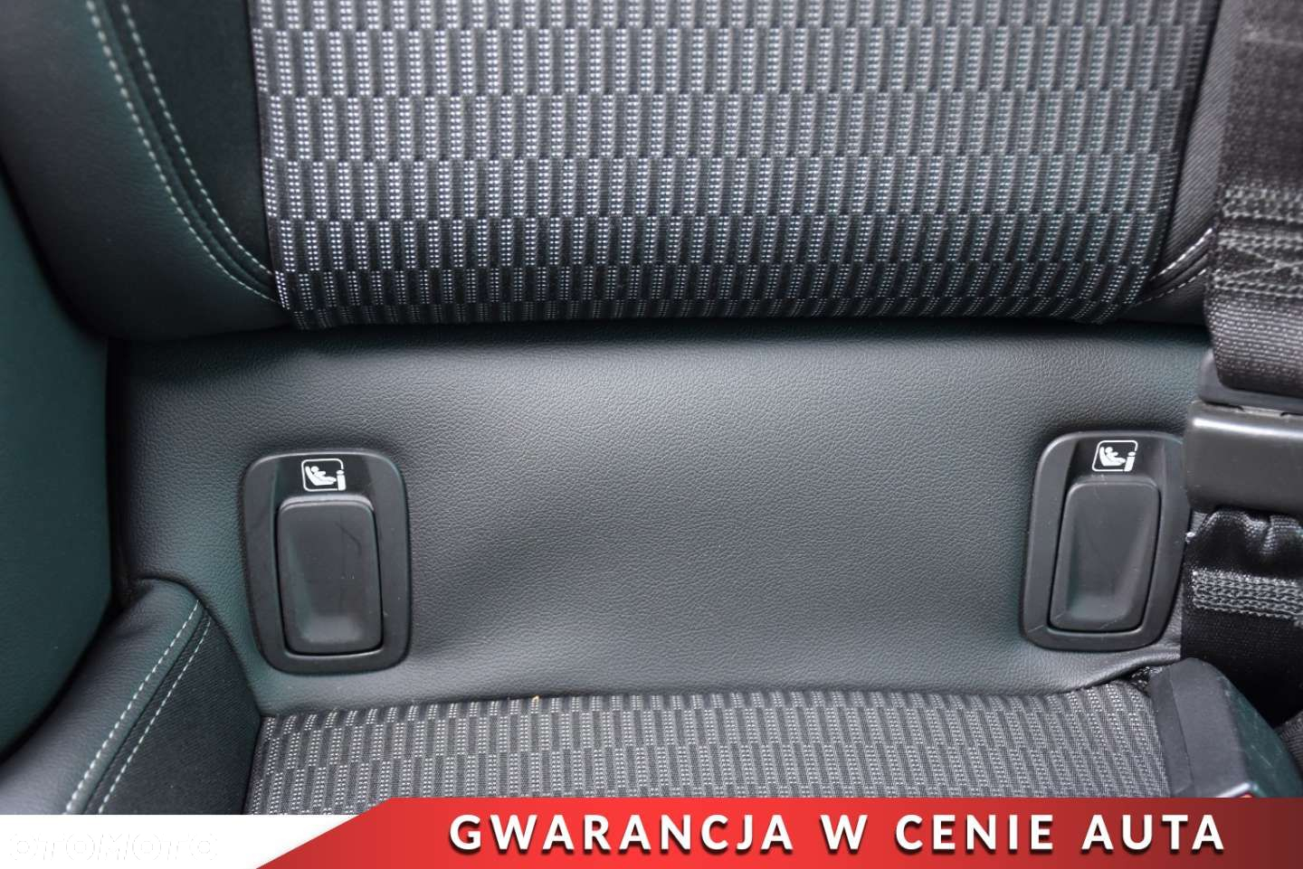 Opel Insignia - 25
