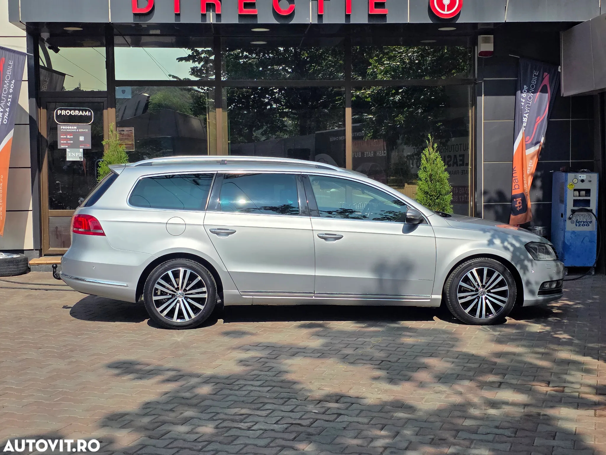 Volkswagen Passat Variant 2.0 TDI Blue TDI DSG Highline - 16