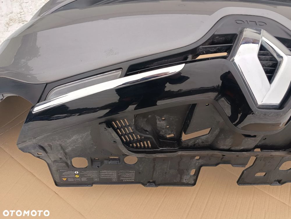 Zderzak przód  zderzak przedni Renault Clio IV tekng - 15