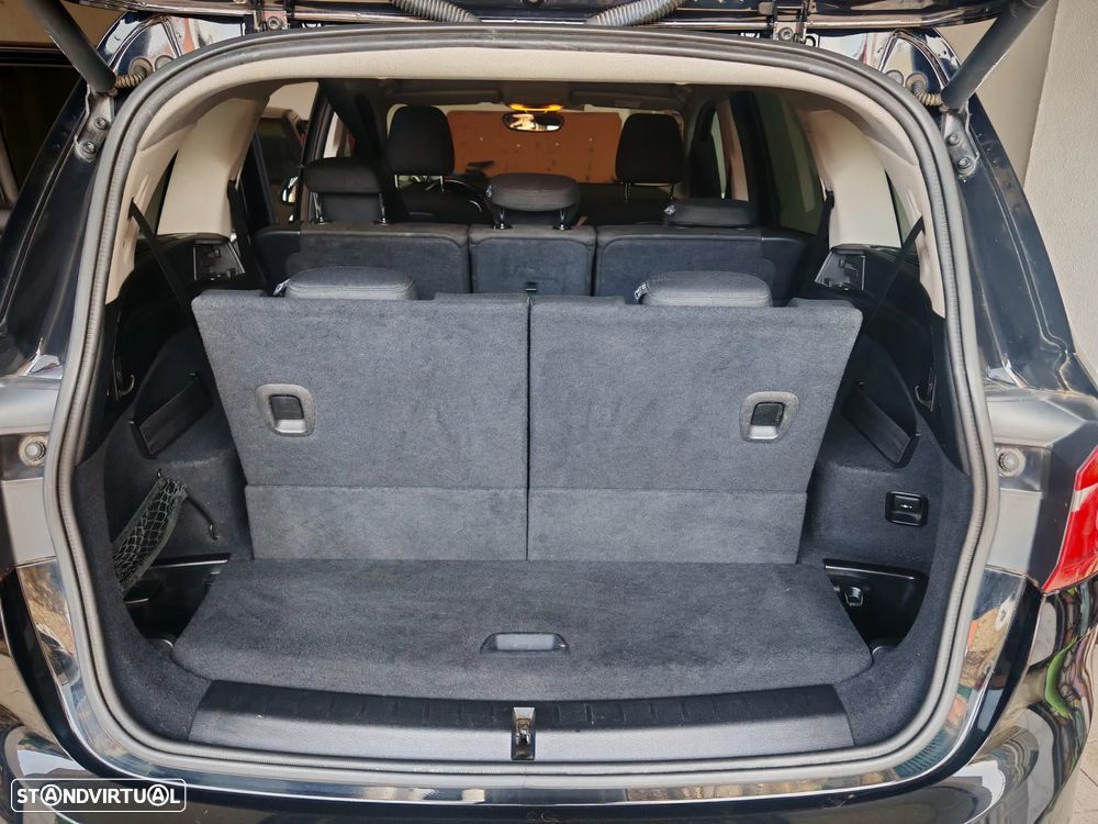 BMW 216 Gran Tourer d - 18