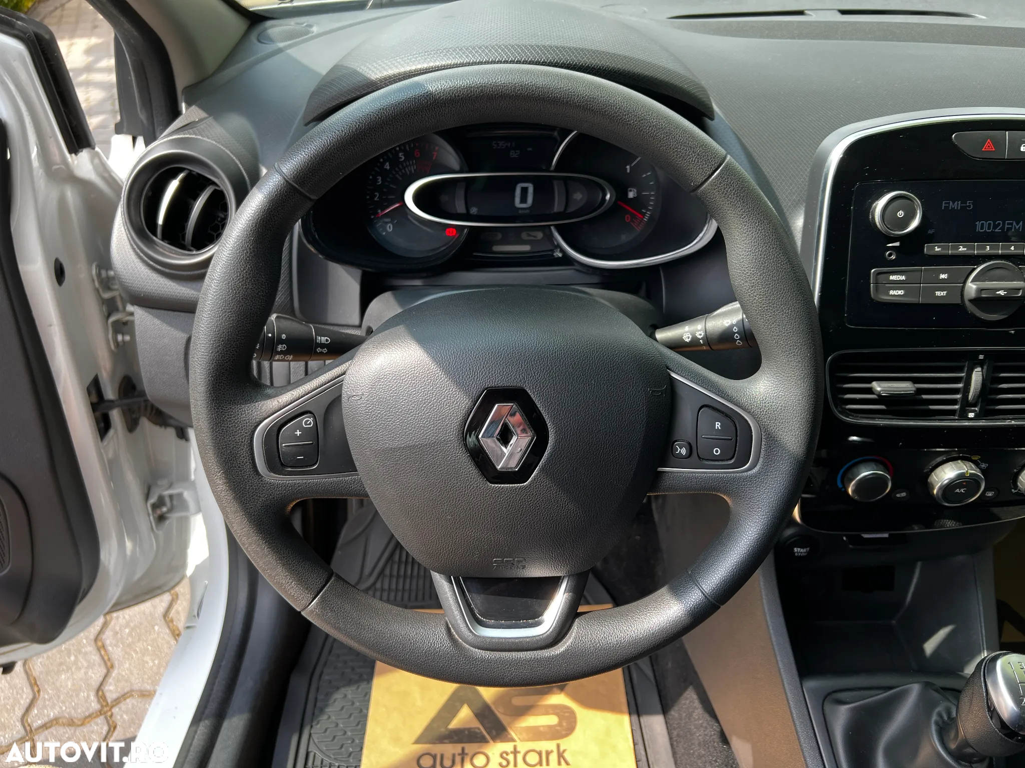 Renault Clio IV TCe Life - 23