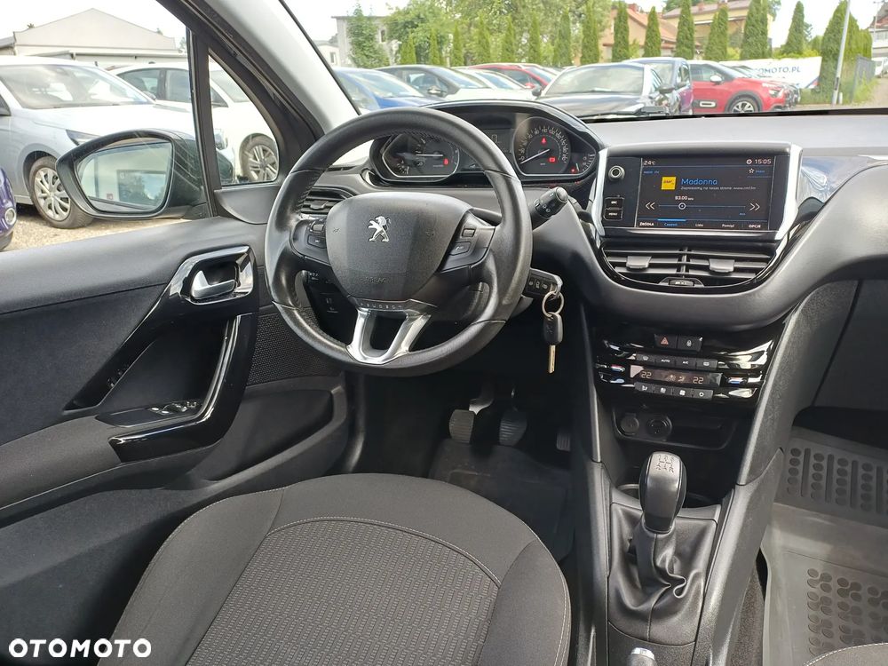 Peugeot 208 PureTech 82 Stop & Start Signature - 20