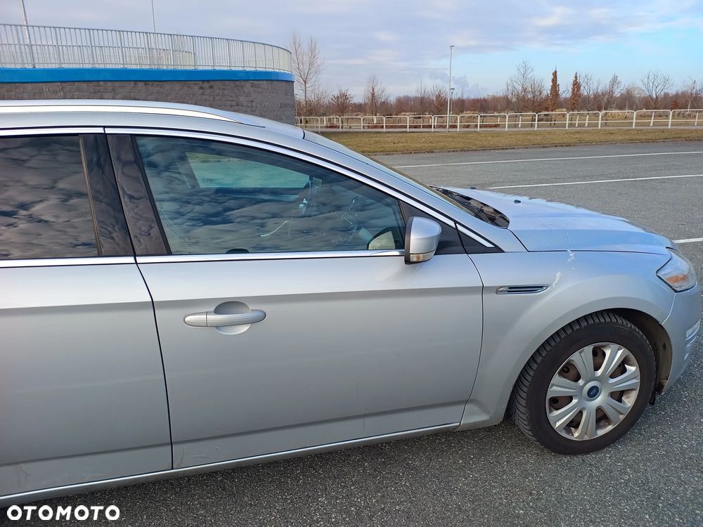 Ford Mondeo SW 2.0 TDCi Gold X - 26