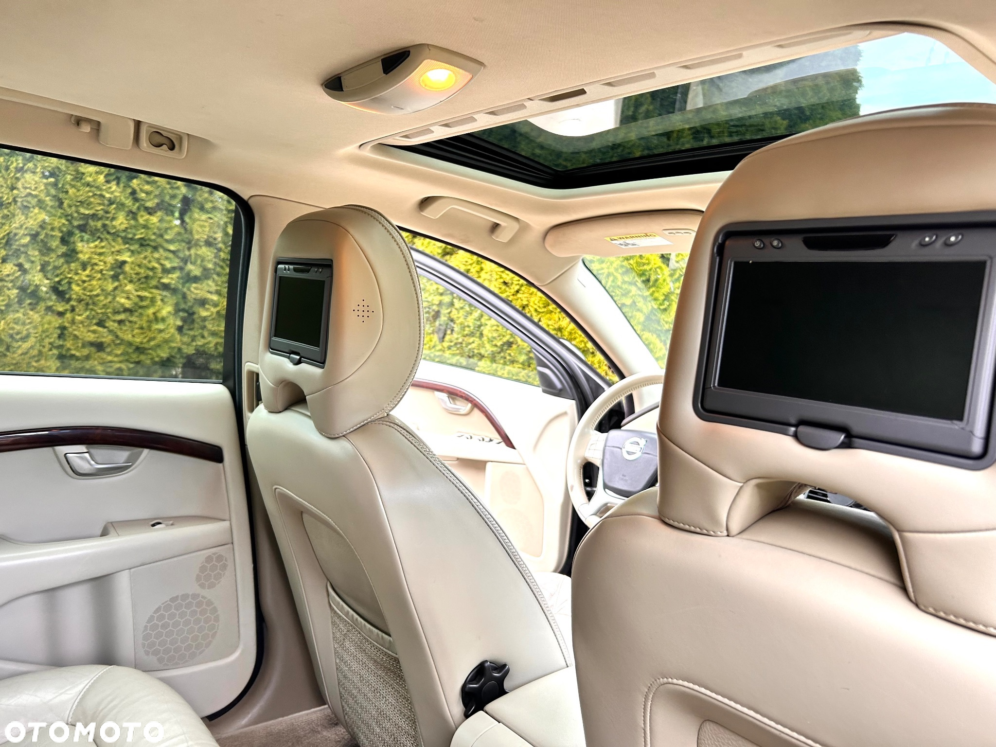 Volvo XC 70 - 20