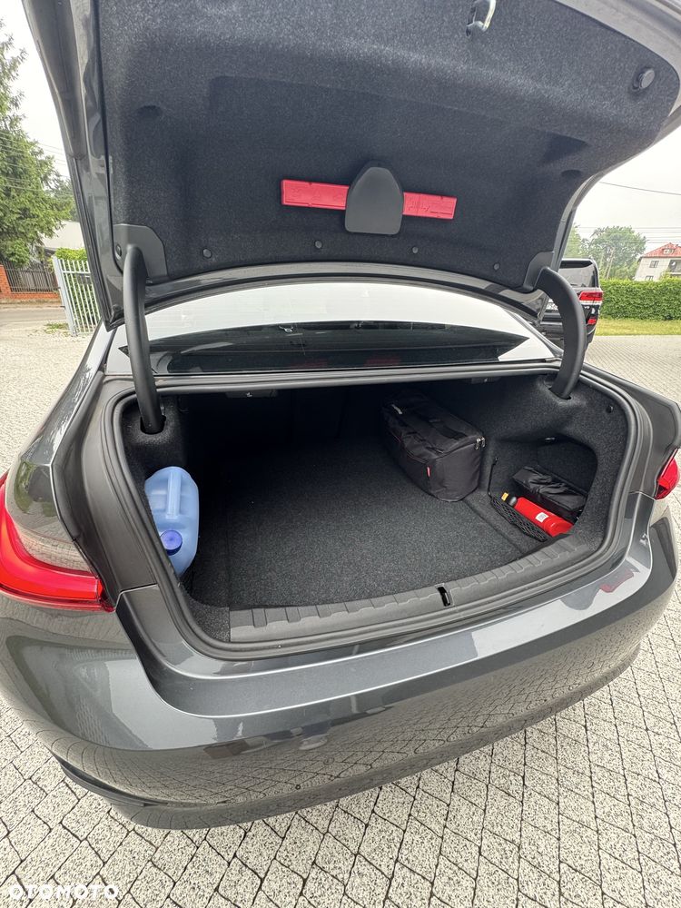 BMW Seria 3 - 6