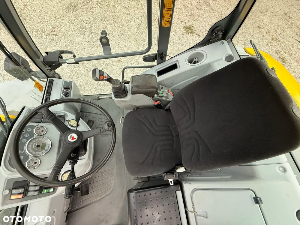 Kramer 780 / PIĘKNA! / Z NIEMIEC / ORYGINAŁ / ZWINNA I SZYBKA / UDŹWIG 3500KG / 480 580 680 880 1150 - 32